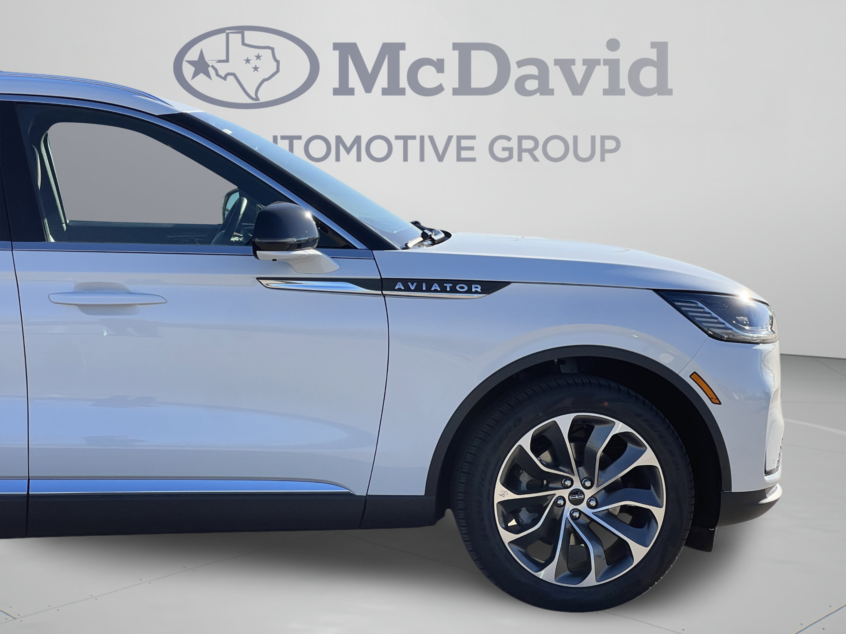 New 2026 Lincoln Aviator Reserve w/ Luxury Package RWD image 30