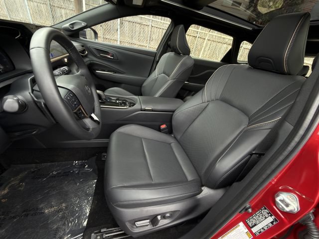 Used 2025 Toyota Crown Signia w/ Advanced Technology Package AWD/4WD image 27