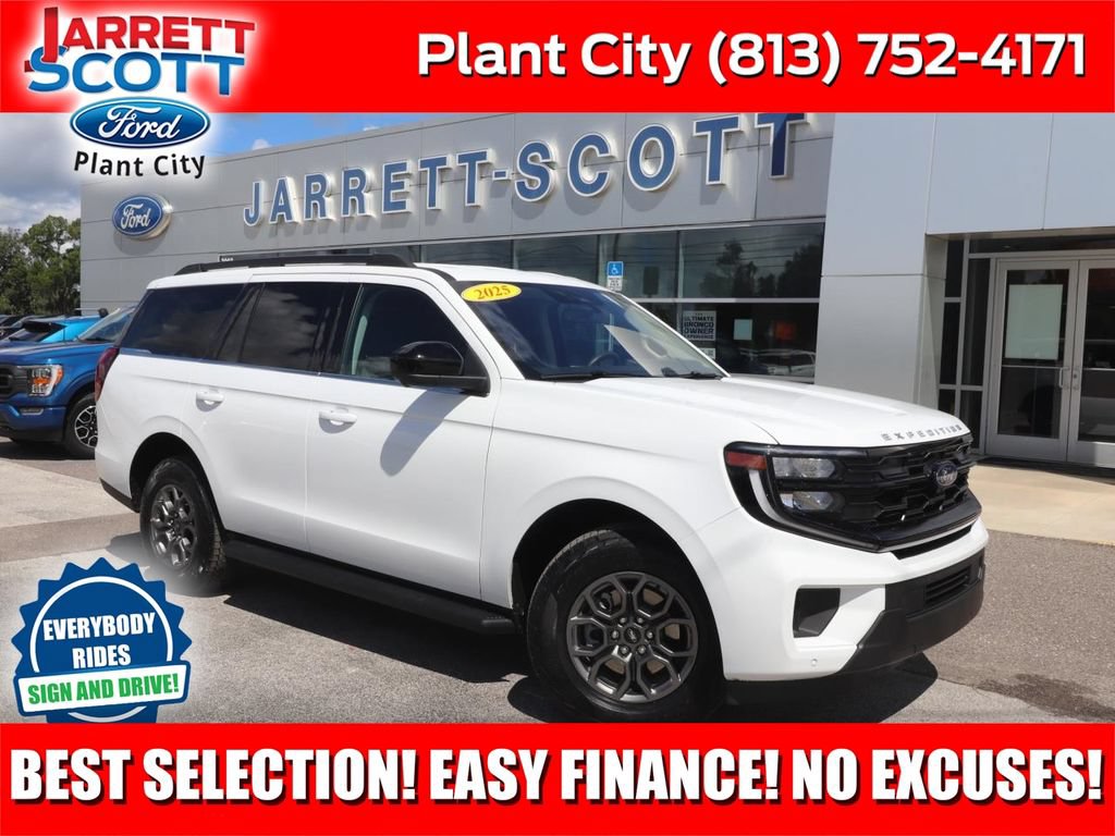 Used 2025 Ford Expedition Active RWD video 1