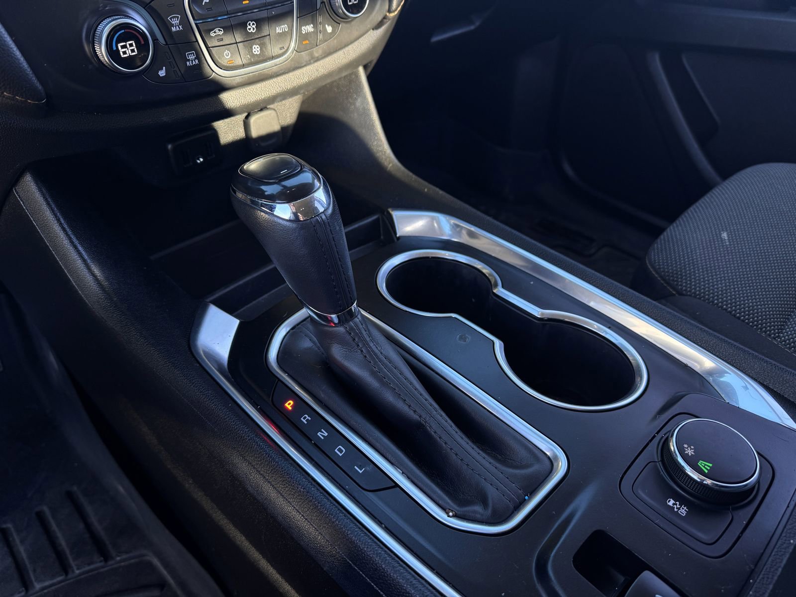 Used 2019 Chevrolet Traverse LT image 23