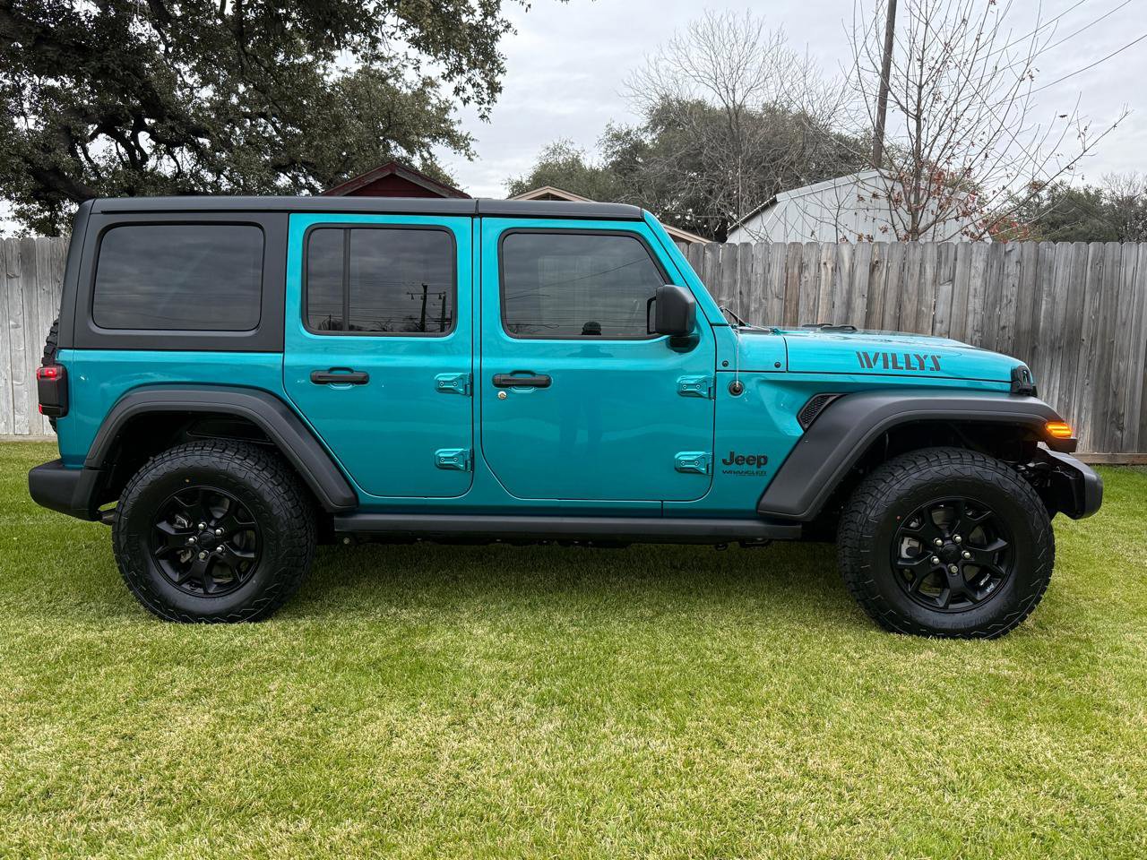 Used 2020 Jeep Wrangler Unlimited Sport image 12