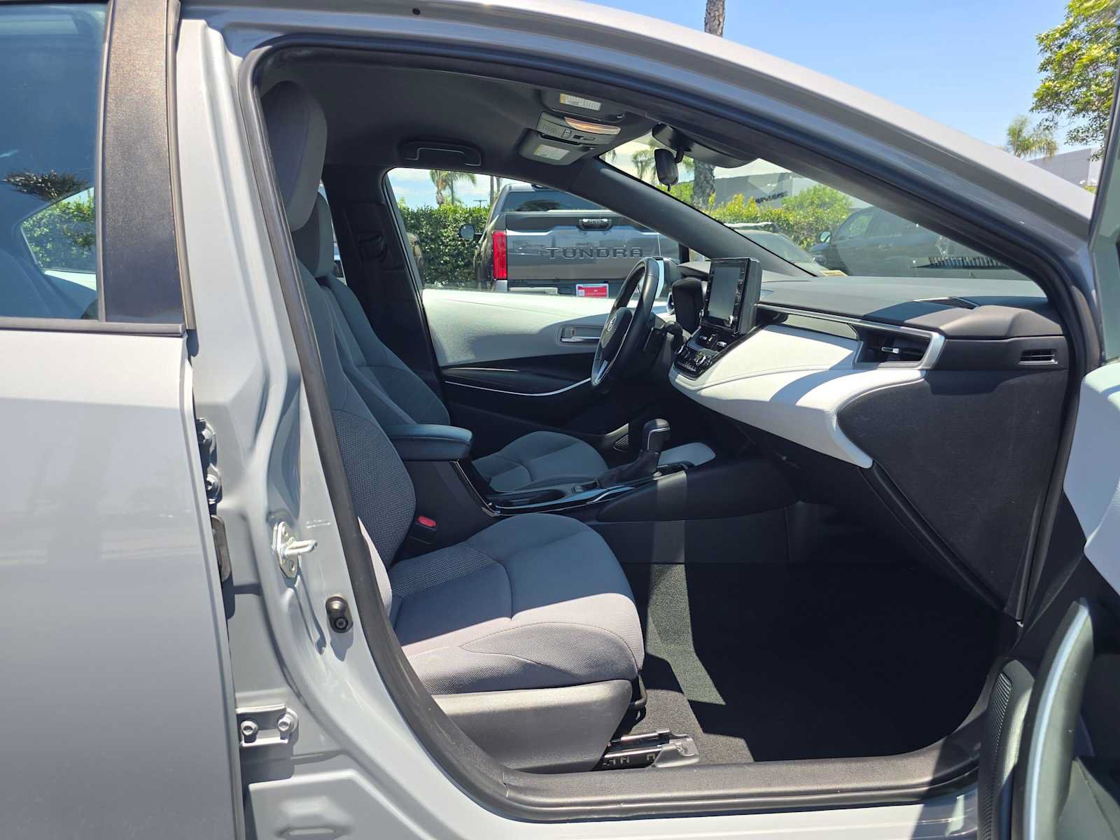 Used 2022 Toyota Corolla SE FWD image 10