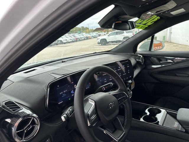 New 2026 Chevrolet Blazer EV LT AWD/4WD image 13