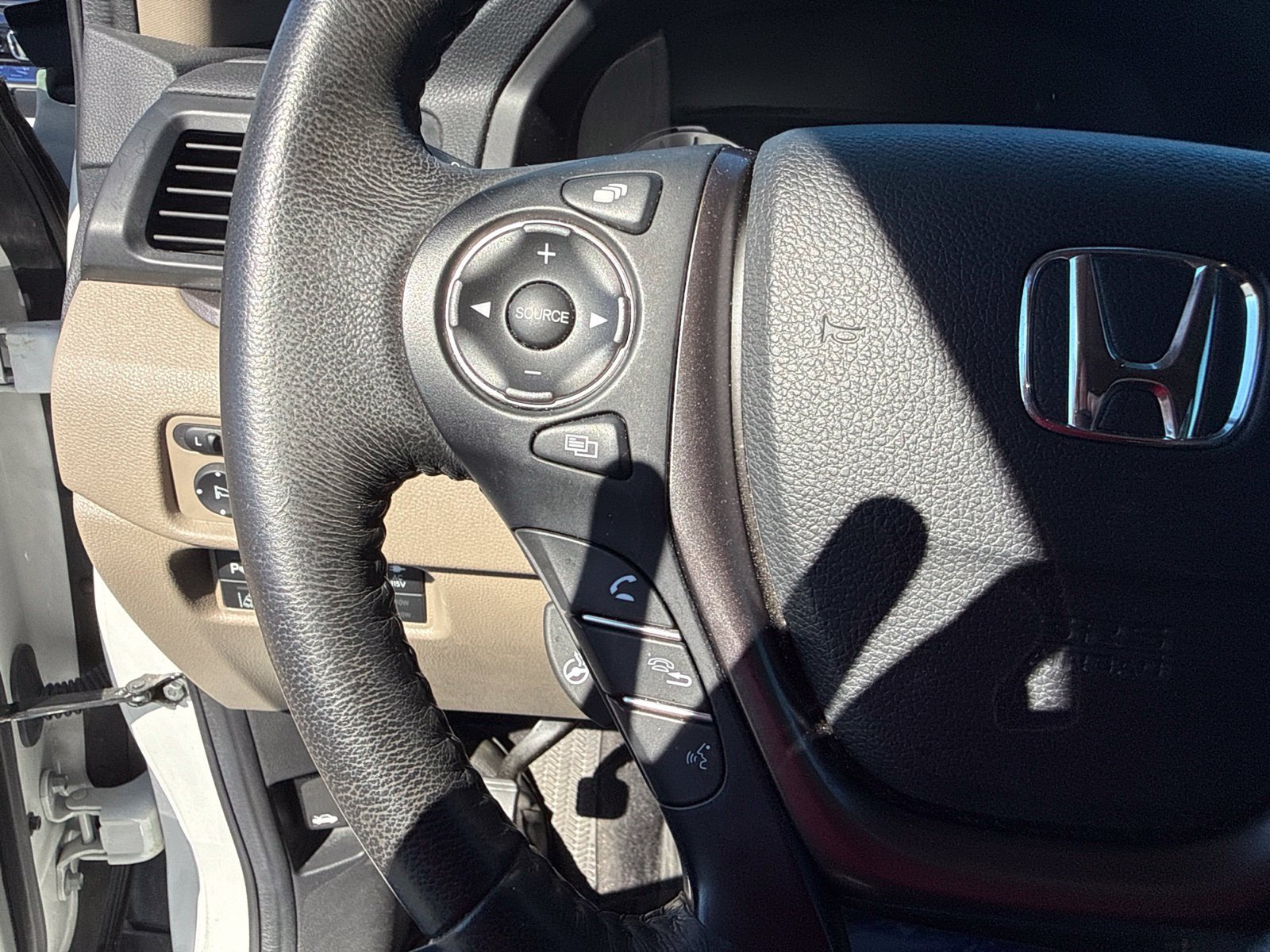 Used 2023 Honda Ridgeline RTL-E image 17
