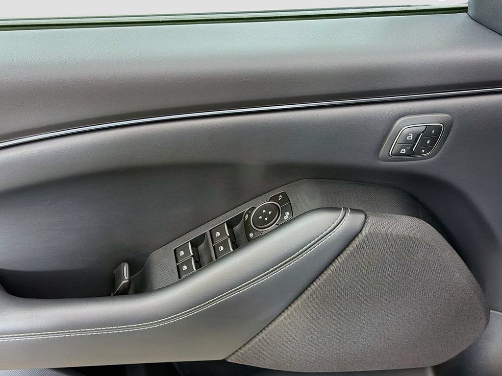 Used 2022 Ford Mustang Mach-E Select w/ Comfort/Technology Package RWD image 30