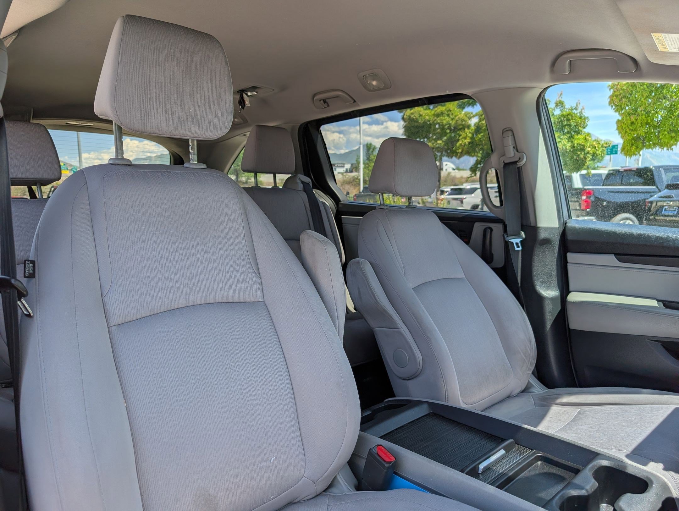Used 2018 Honda Odyssey EX image 27