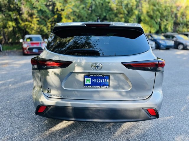 Used 2024 Toyota Highlander LE image 7