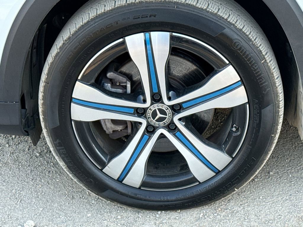 Used 2023 Mercedes-Benz EQB 300 4MATIC image 19