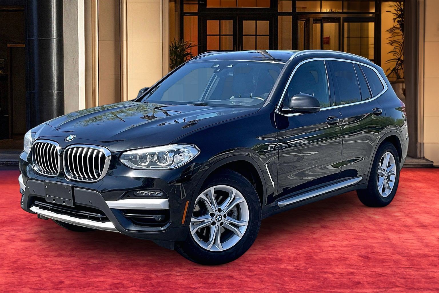 Used 2021 BMW X3 xDrive30i AWD/4WD image 1