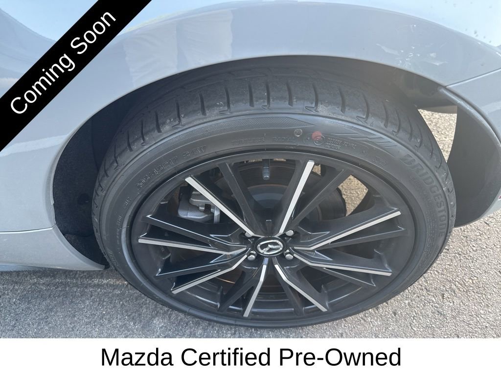 Used 2024 MAZDA MX-5 Miata Grand Touring RWD image 18