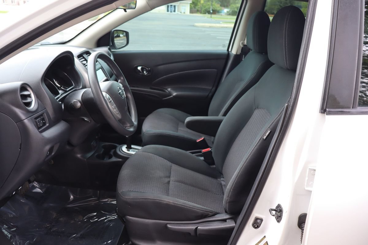 Used 2019 Nissan Versa SV FWD image 19