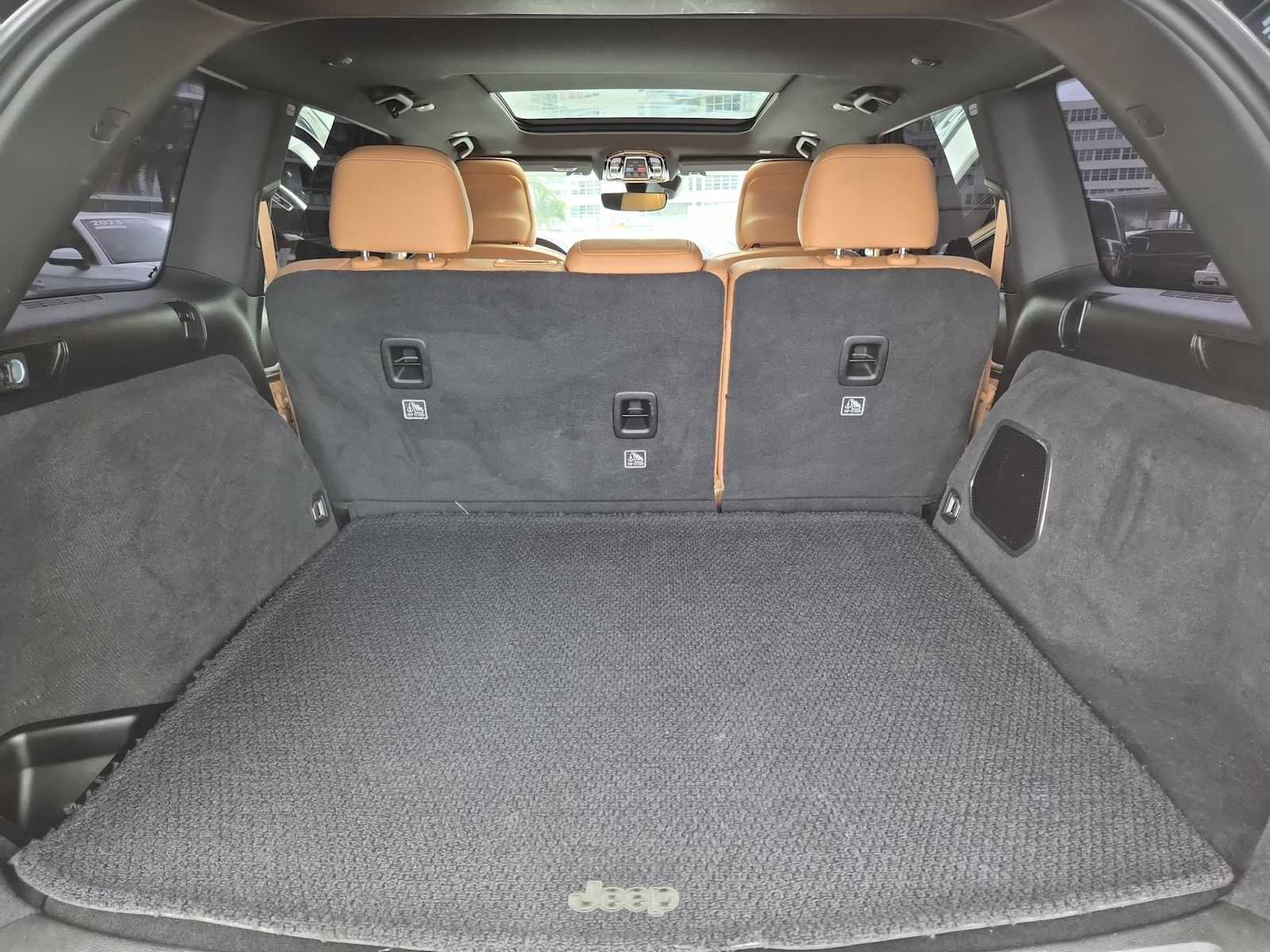 Used 2022 Jeep Grand Cherokee Summit image 27