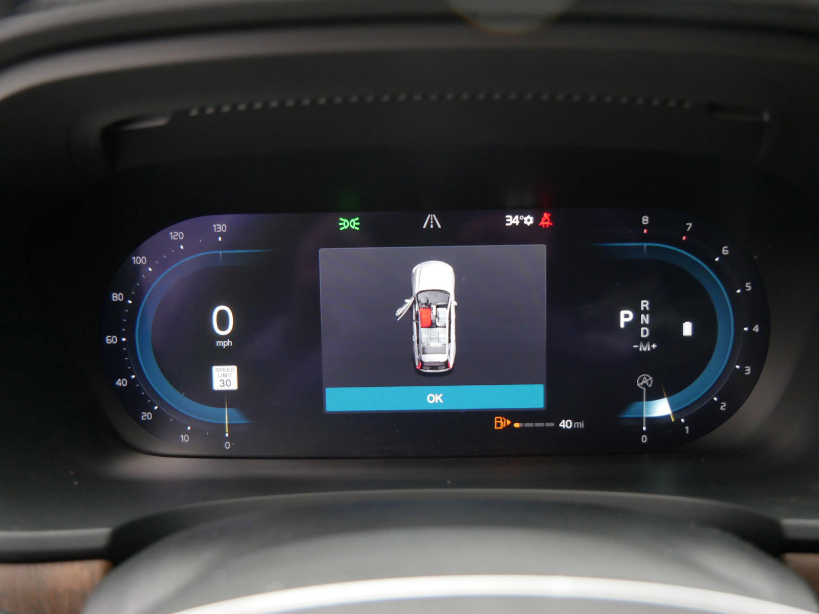 Certified 2024 Volvo V90 B6 Cross Country Ultimate w/ Protection Package Premier image 9