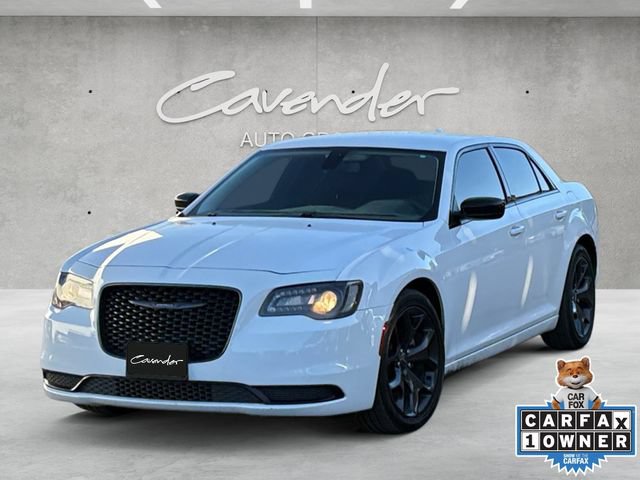 Used 2021 Chrysler 300 Touring w/ Sport Appearance Package RWD image 1