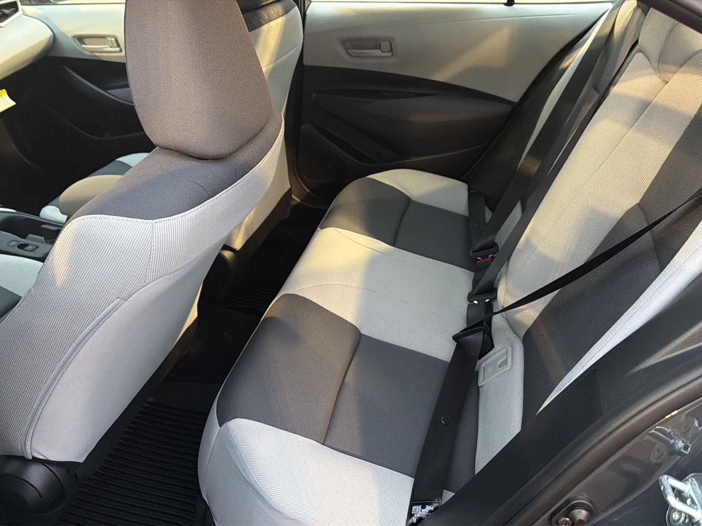 New 2026 Toyota Corolla LE w/ LE Premium Package FWD image 11