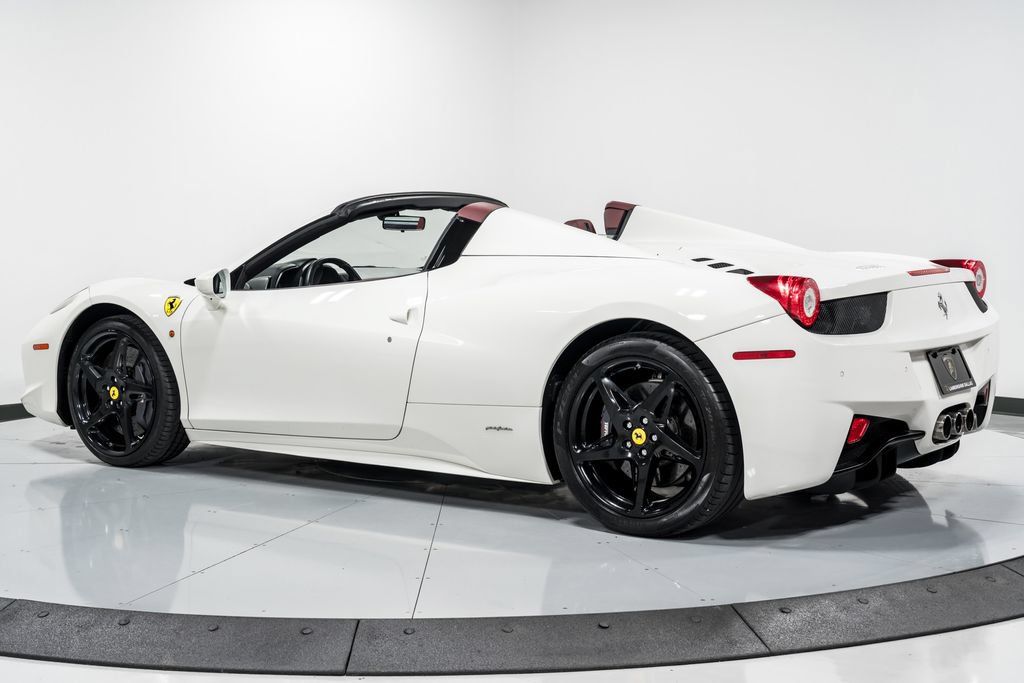 Used 2014 Ferrari 458 Spider RWD image 5