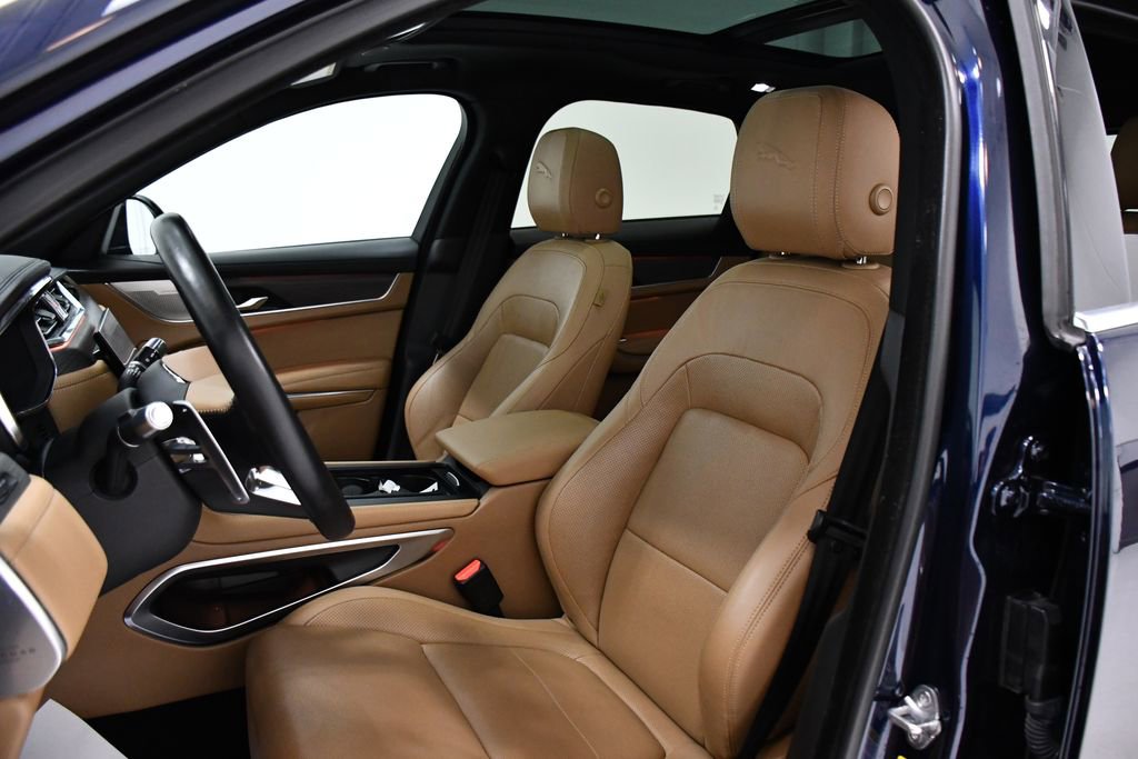 Used 2022 Jaguar F-PACE S image 19