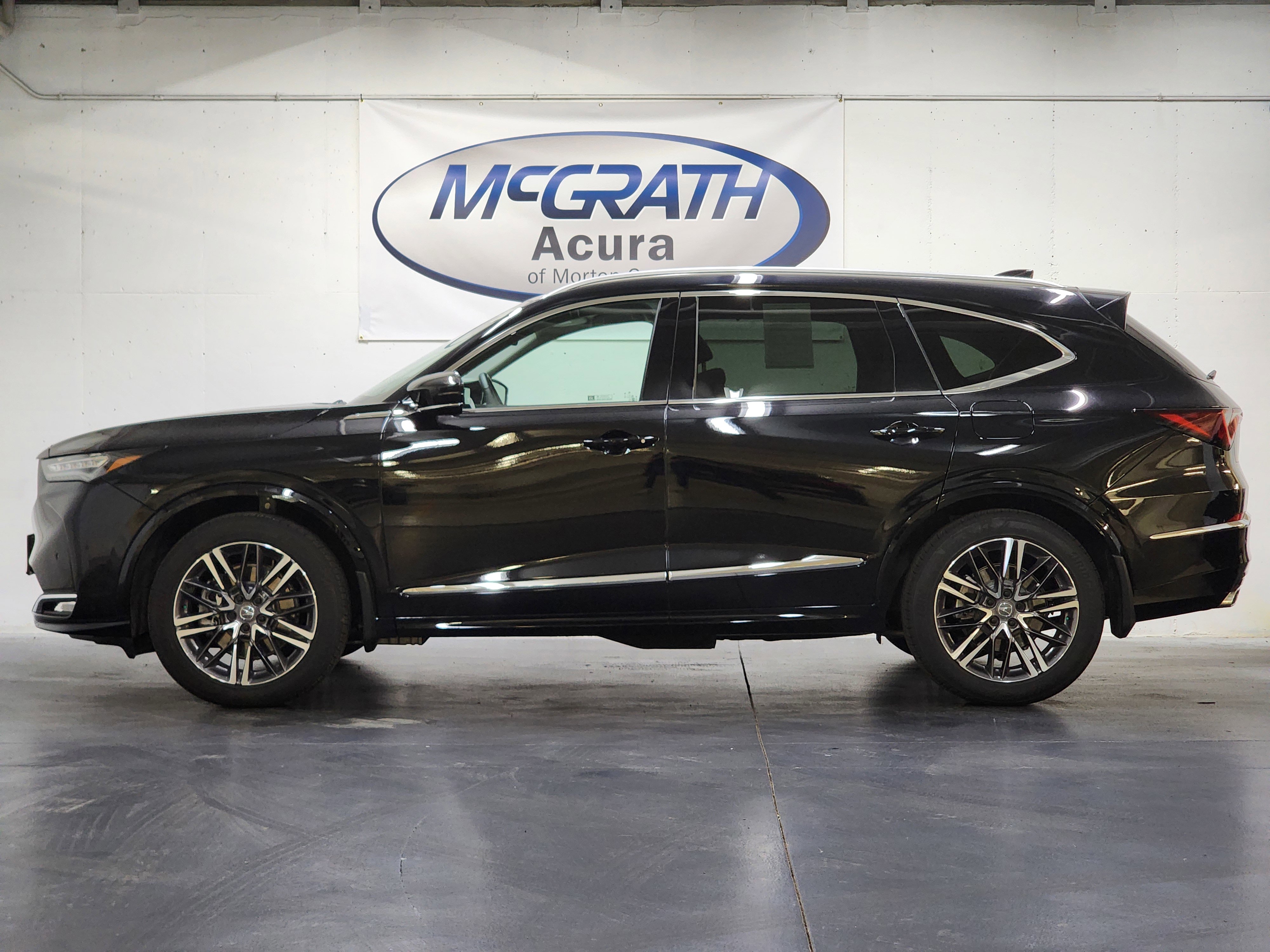 Certified 2026 Acura MDX SH-AWD w/ Advance Package image 11