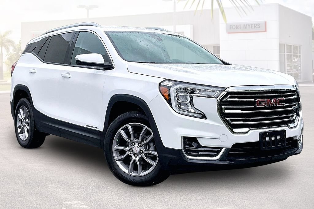 Used 2024 GMC Terrain SLT AWD/4WD image 1
