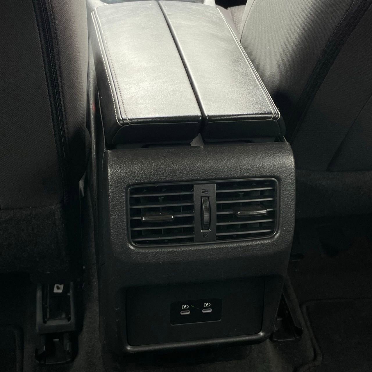 Used 2024 Nissan Rogue SV FWD image 25