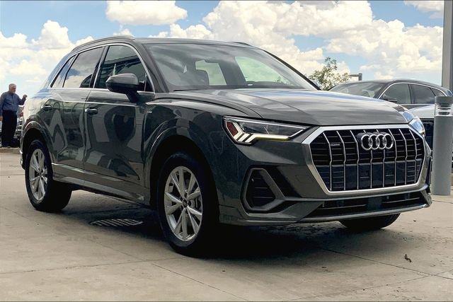 New 2025 Audi Q3 2.0T Premium image 2