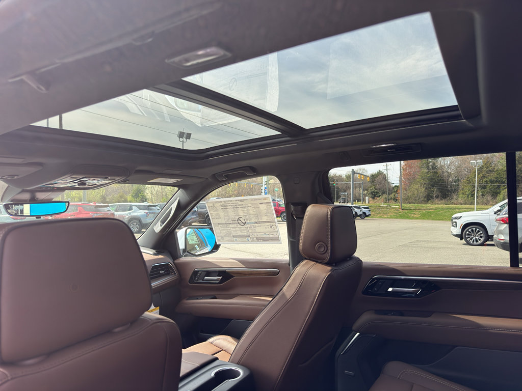 New 2026 Chevrolet Suburban High Country image 28