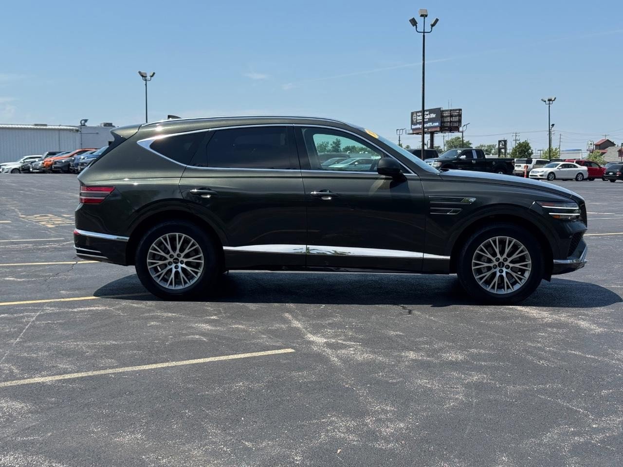 Used 2025 Genesis GV80 2.5T Standard AWD/4WD image 3