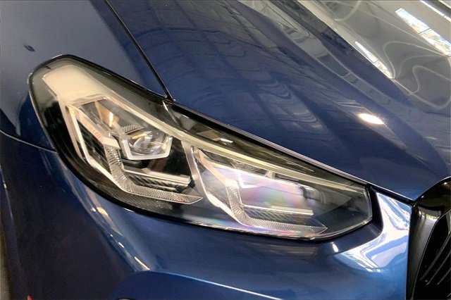 Certified 2022 BMW X4 M40i w/ Premium Package image 27