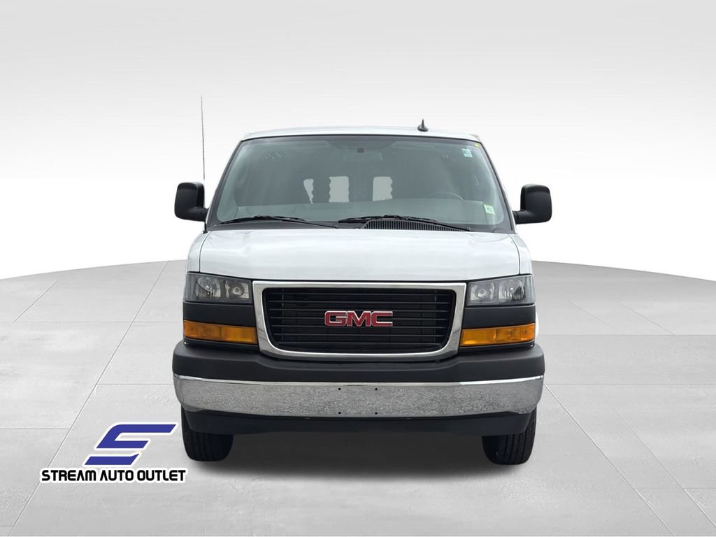 Used 2025 GMC Savana 2500 w/ Driver Convenience Package RWD video 2