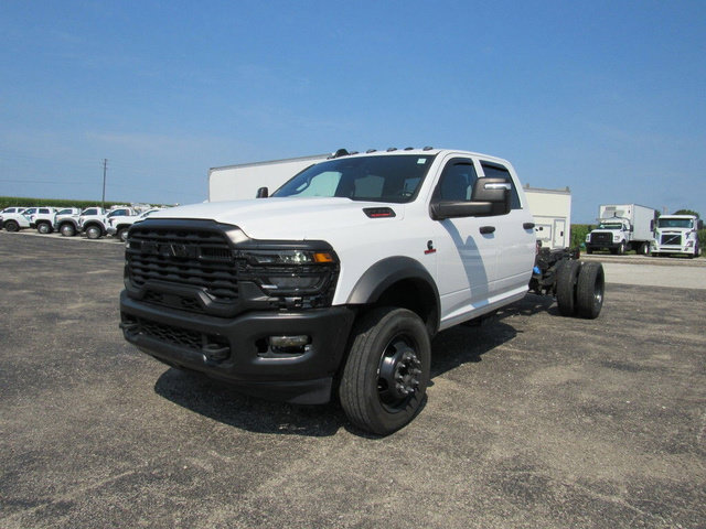 Used 2025 RAM 5500 Tradesman AWD/4WD image 7