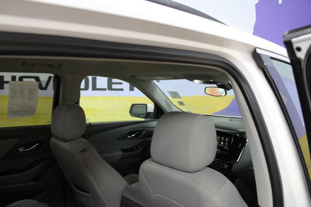 Used 2021 Chevrolet Traverse LT FWD image 10