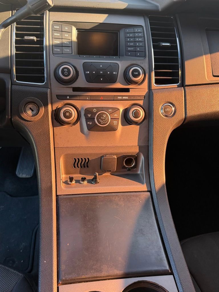 Used 2018 Ford Taurus Police Interceptor image 13