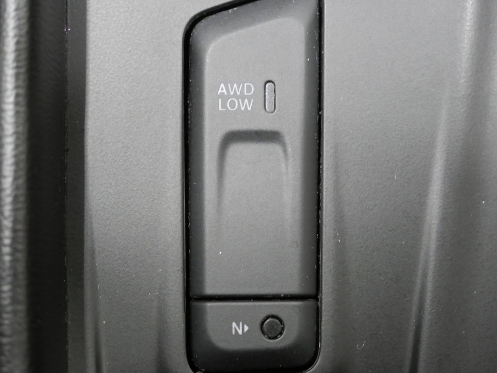 Used 2021 Dodge Durango R/T w/ Technology Group AWD/4WD image 20