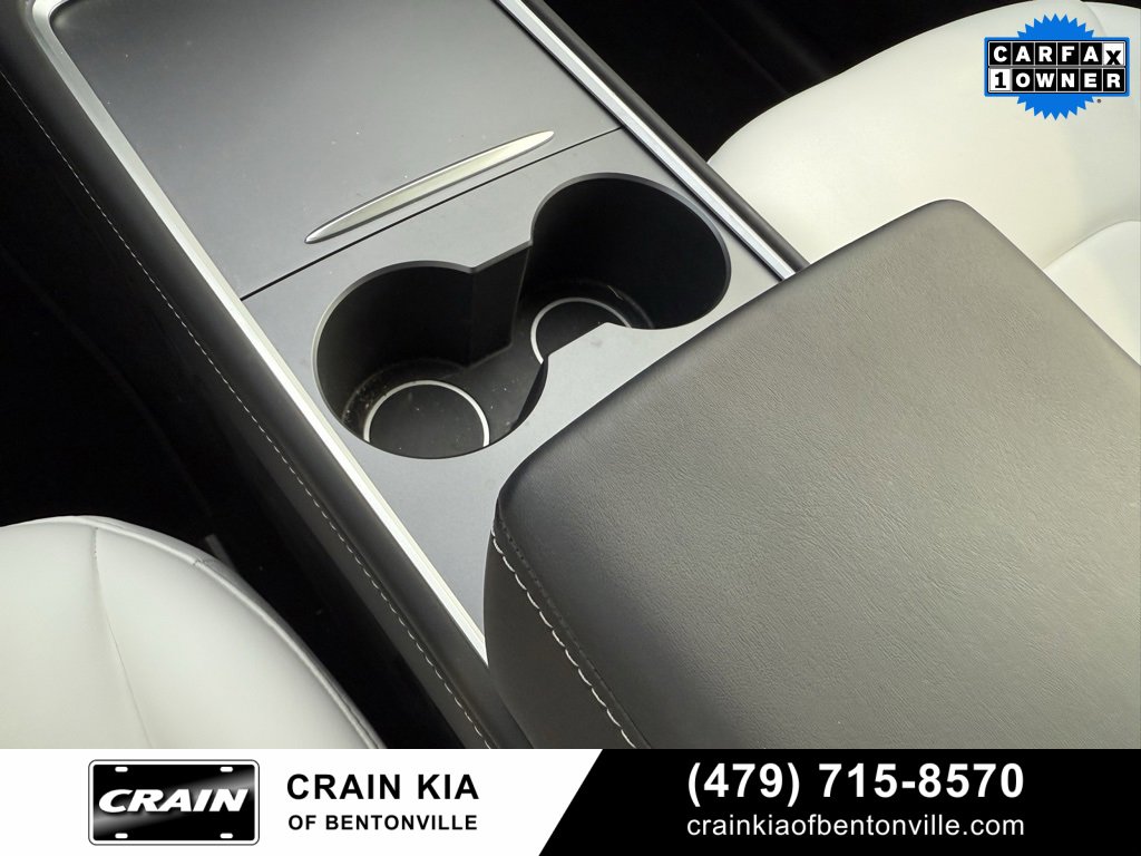 Used 2024 Tesla Model Y Performance image 15