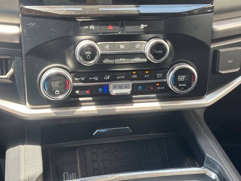 Used 2024 Ford Expedition Max XLT RWD image 15