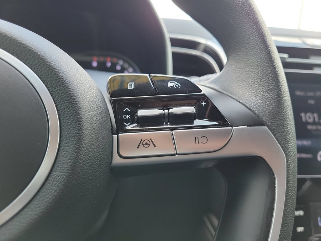 Used 2024 Hyundai Santa Cruz SEL FWD image 18
