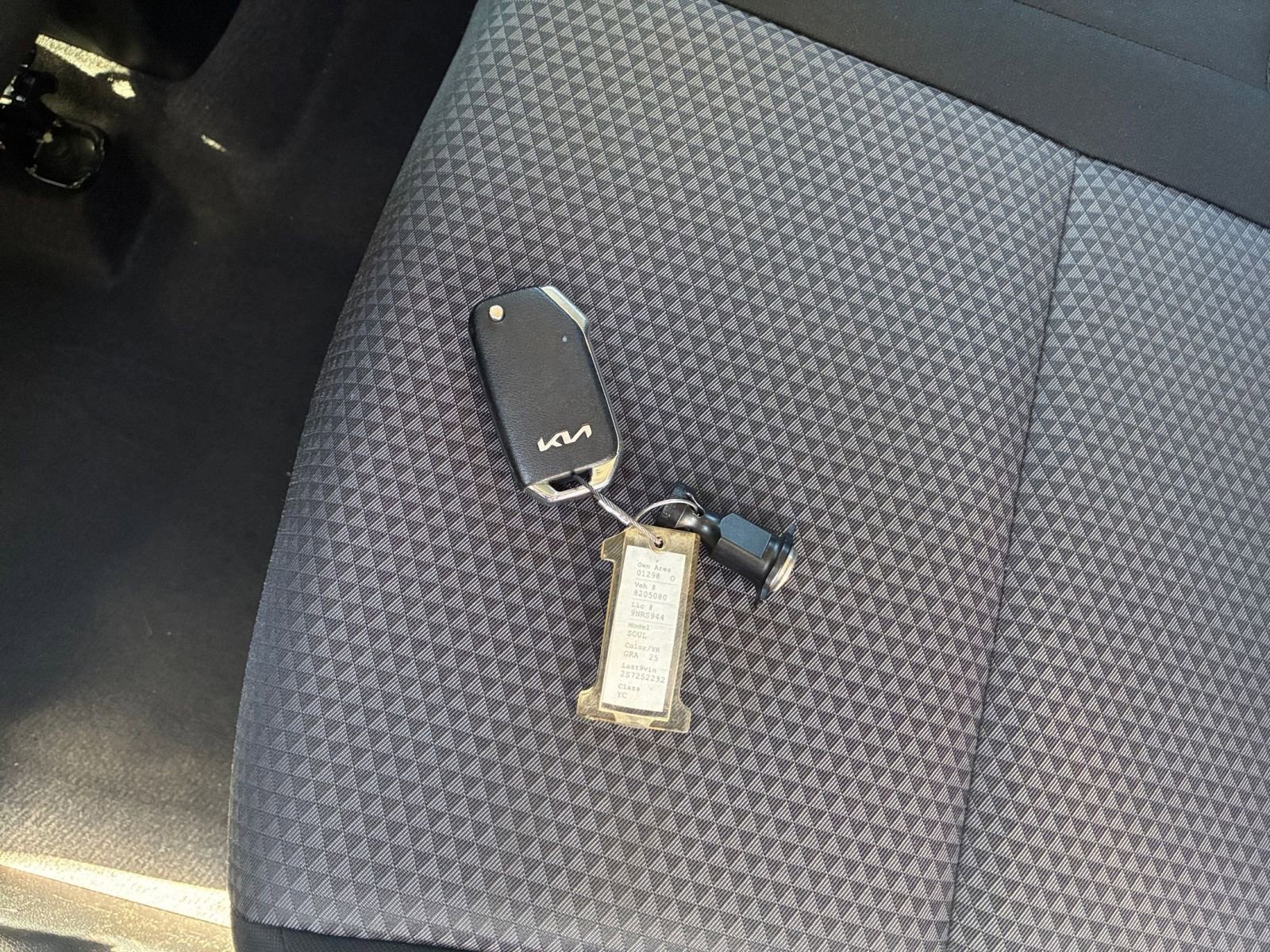 Used 2025 Kia Soul LX w/ LX Technology Package image 21