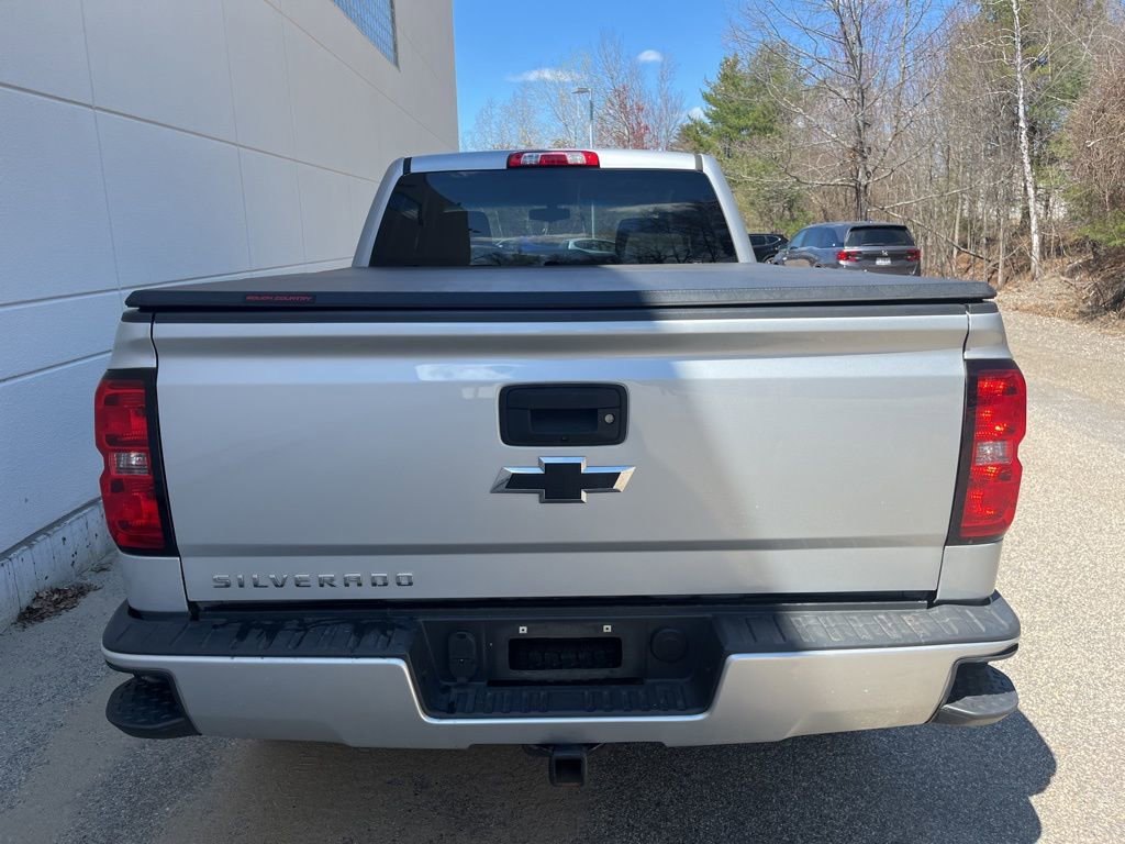 Used 2018 Chevrolet Silverado 1500 Custom w/ Custom Value Package AWD/4WD image 7