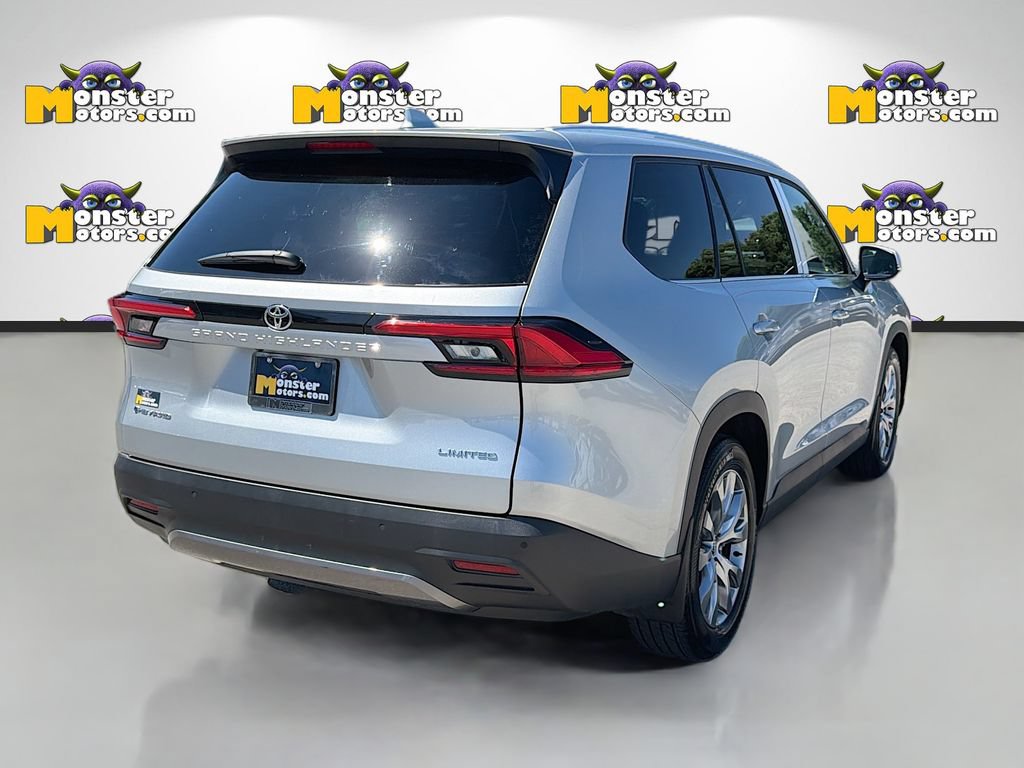 Used 2024 Toyota Grand Highlander AWD Hybrid image 5