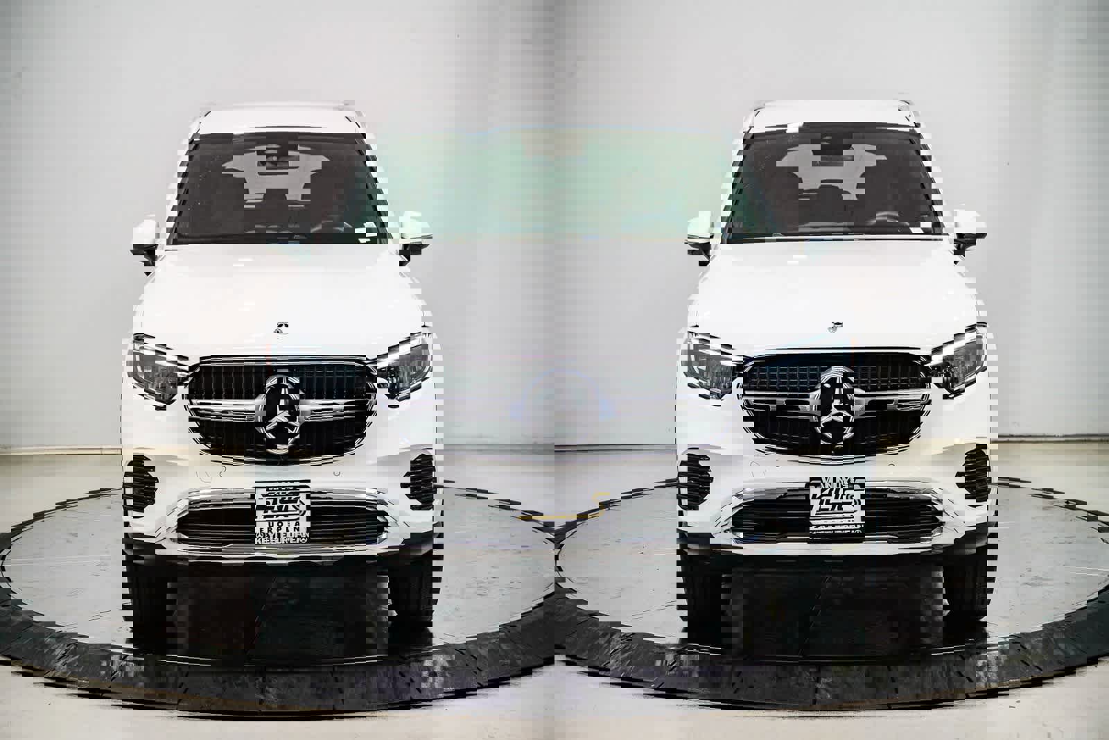 Used 2025 Mercedes-Benz GLC 300 image 6