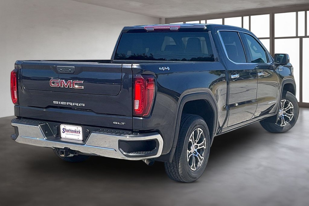 Used 2025 GMC Sierra 1500 SLT AWD/4WD image 6