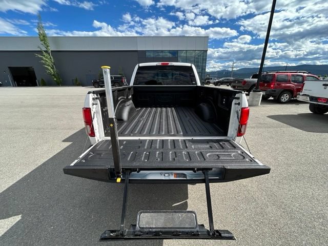 Used 2018 Ford F150 Platinum w/ FX4 Off-Road Package AWD/4WD image 13