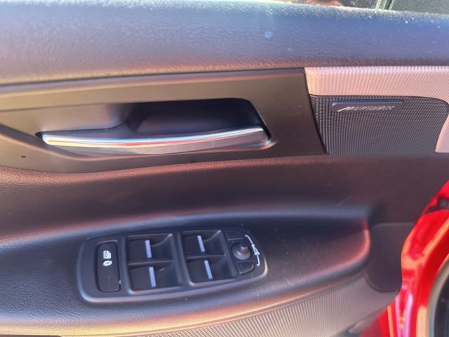 Used 2017 Jaguar XE R-Sport image 10