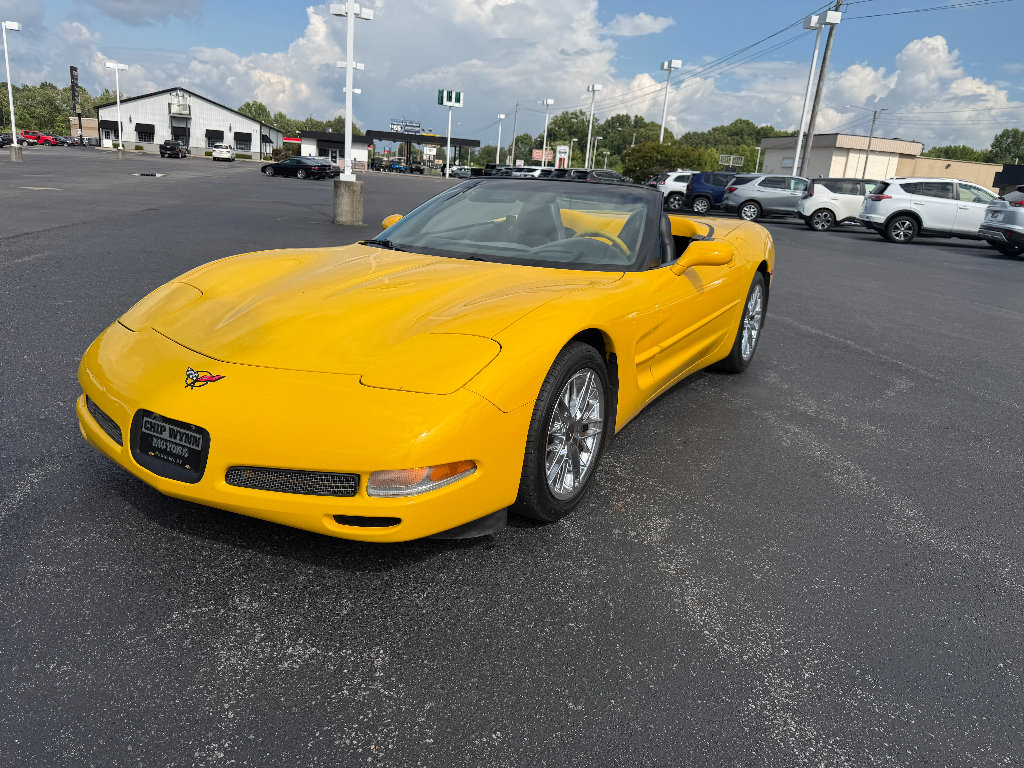 Used 2001 Chevrolet Corvette Convertible w/ Preferred Equipment Group2 RWD image 4