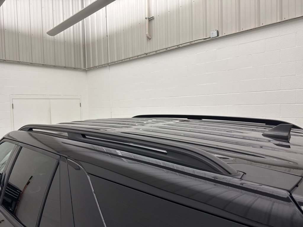 Used 2022 Ford Explorer XLT image 20