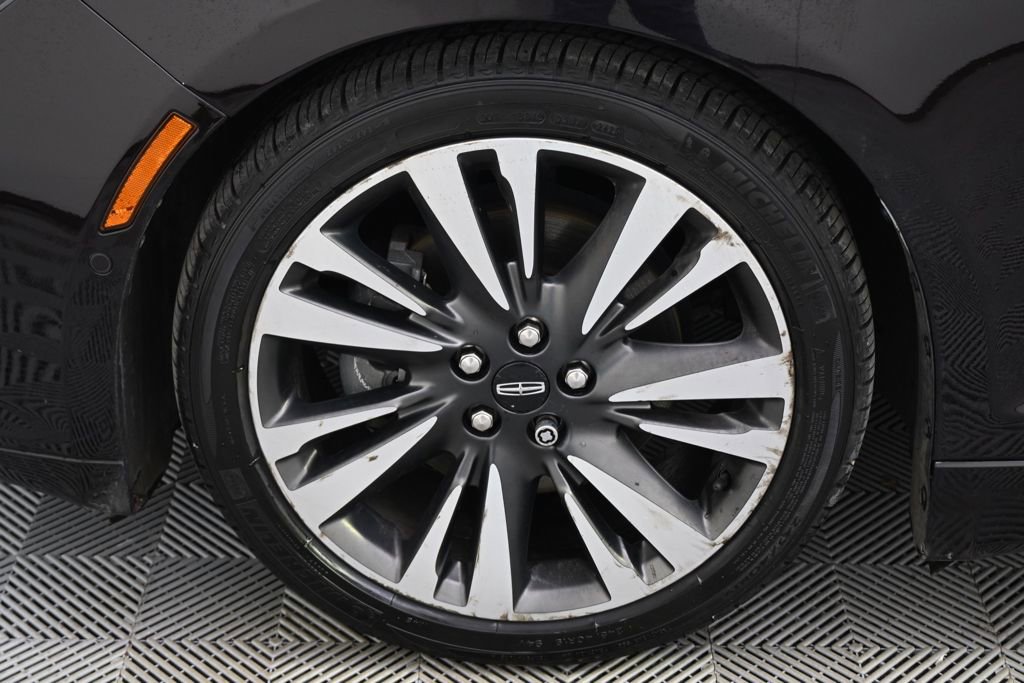 Used 2020 Lincoln MKZ Reserve w/ Elements Package image 20