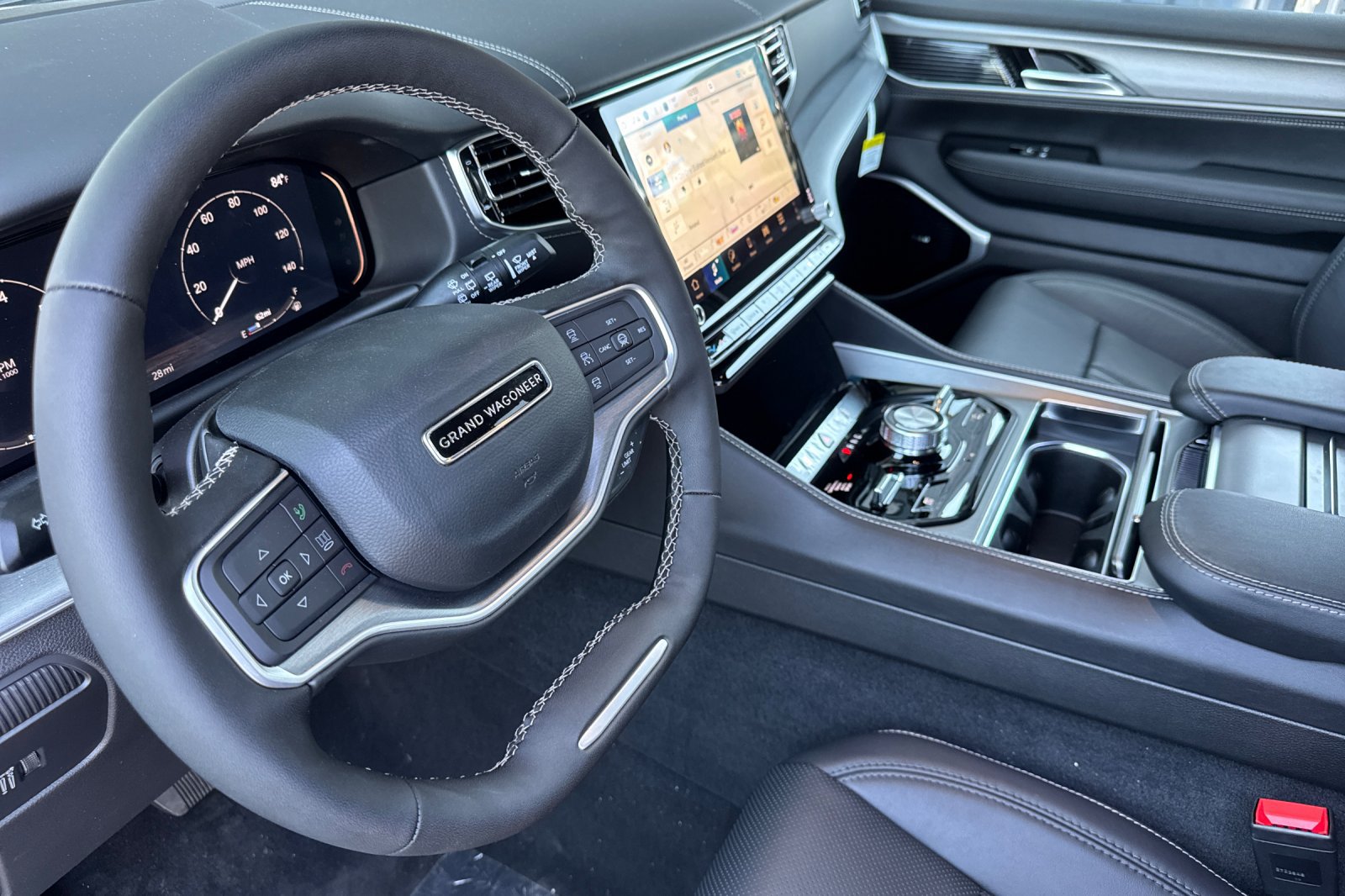 New 2026 Jeep Grand Wagoneer Limited AWD/4WD image 9