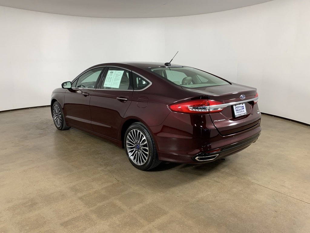 Used 2017 Ford Fusion SE w/ Fusion SE Technology Package image 14