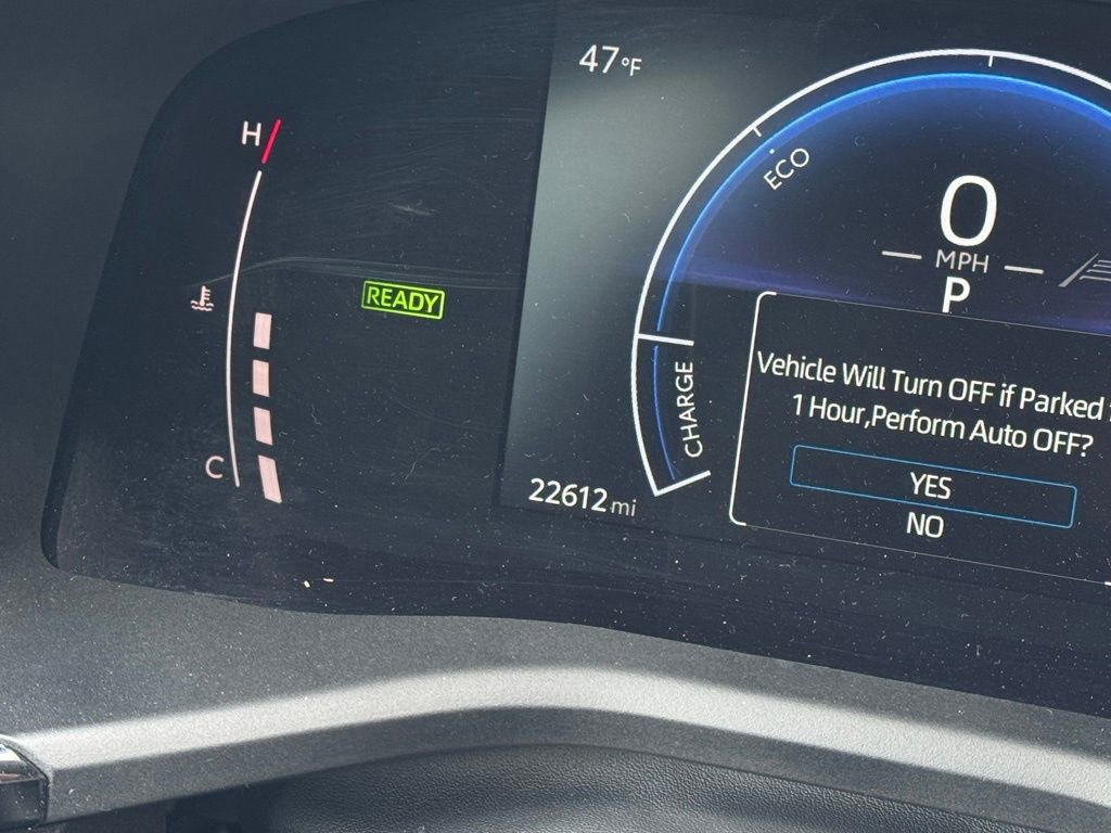 Used 2025 Toyota Camry LE image 28