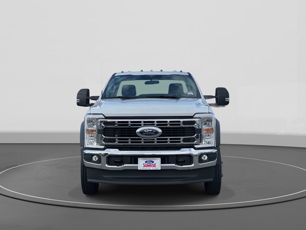 New 2026 Ford F550 2WD Regular Cab Super Duty image 3